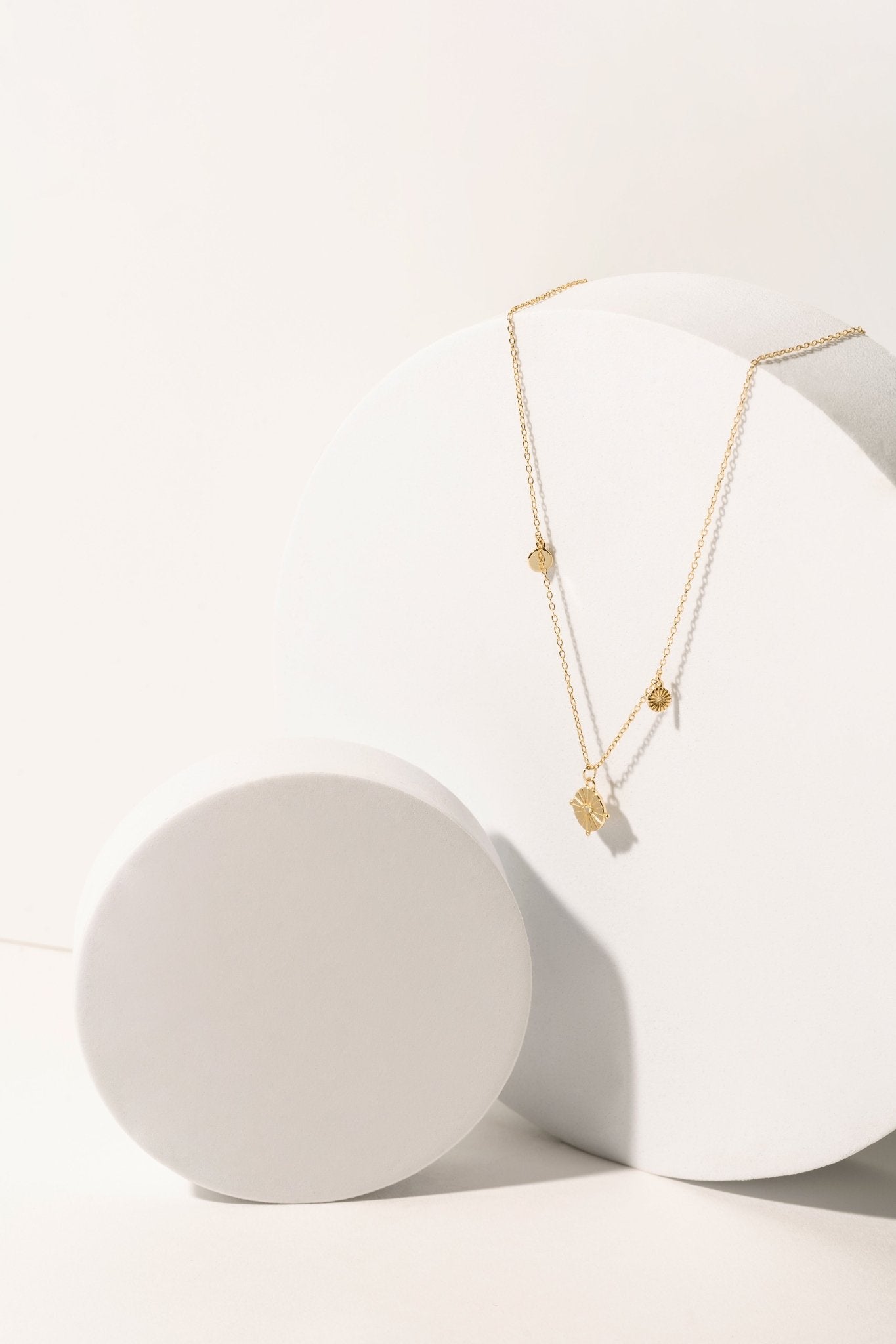 Necklace AMIRA - Espace Skins Montreal