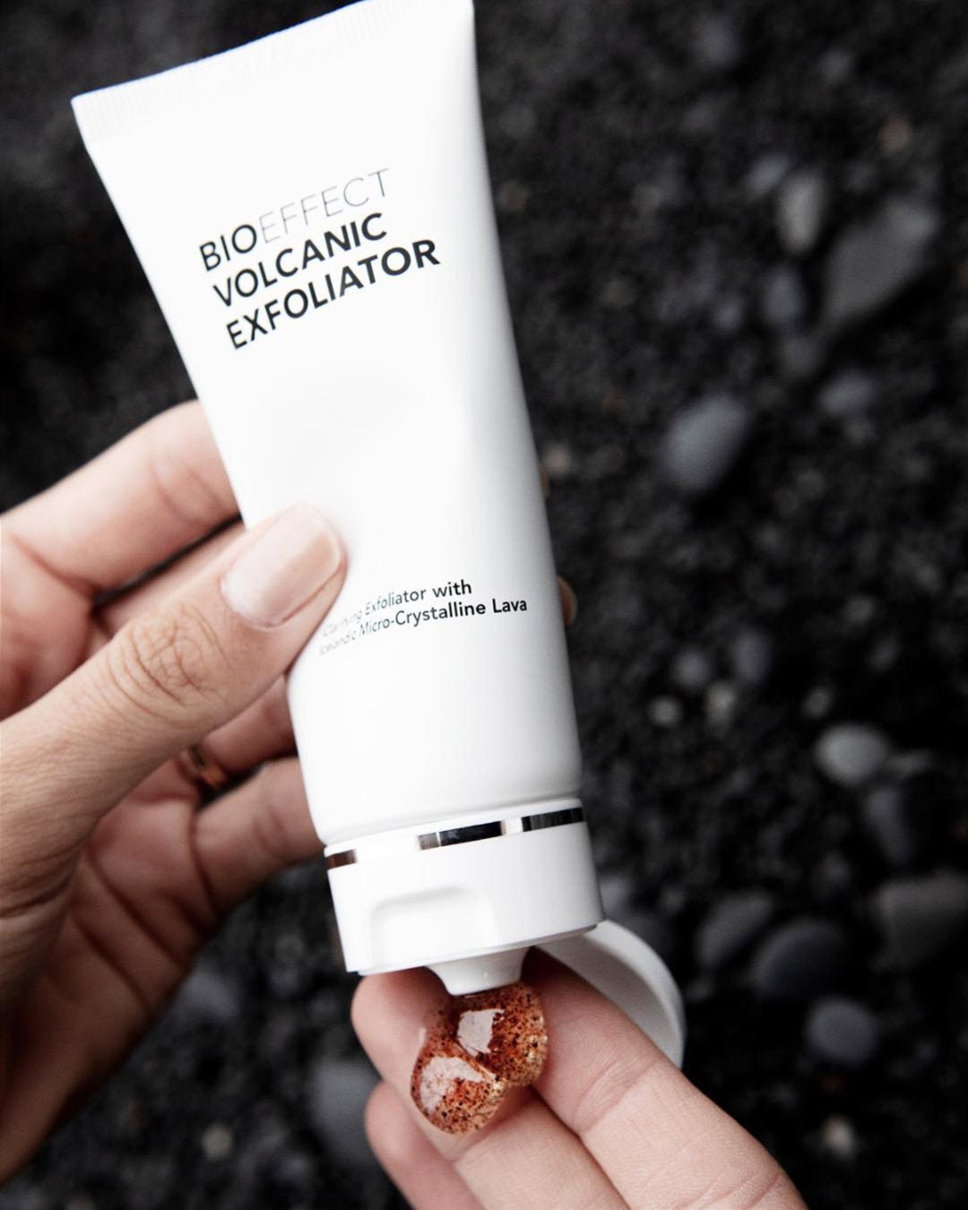 Volcanic Exfoliator - Espace Skins Montreal